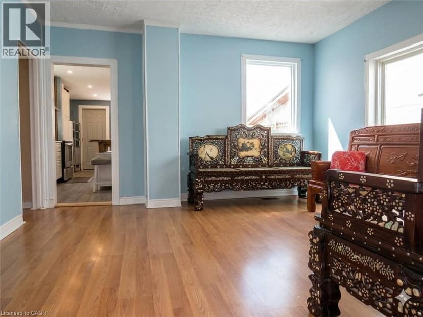 54 EDINBURGH Avenue — photo 10 of 20