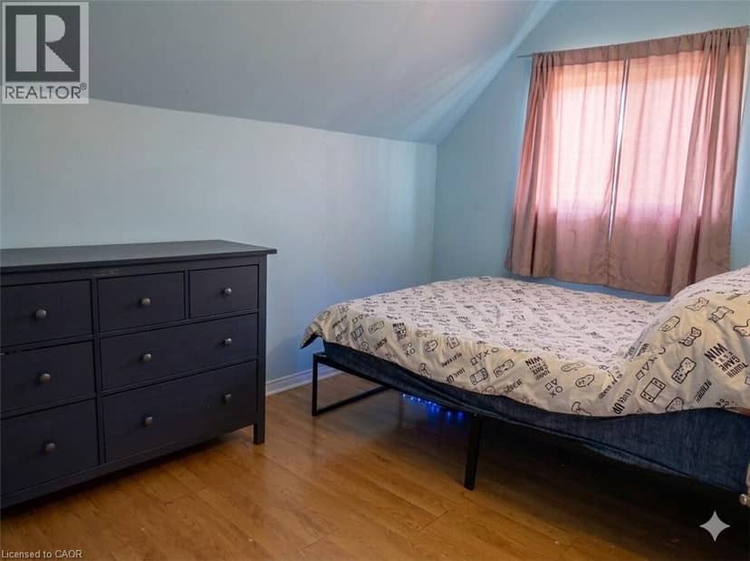 54 EDINBURGH Avenue — photo 14 of 20