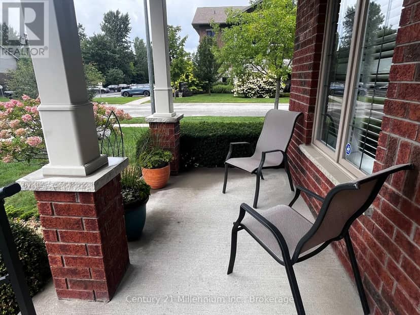 1 Barr Street — photo 2 of 18
