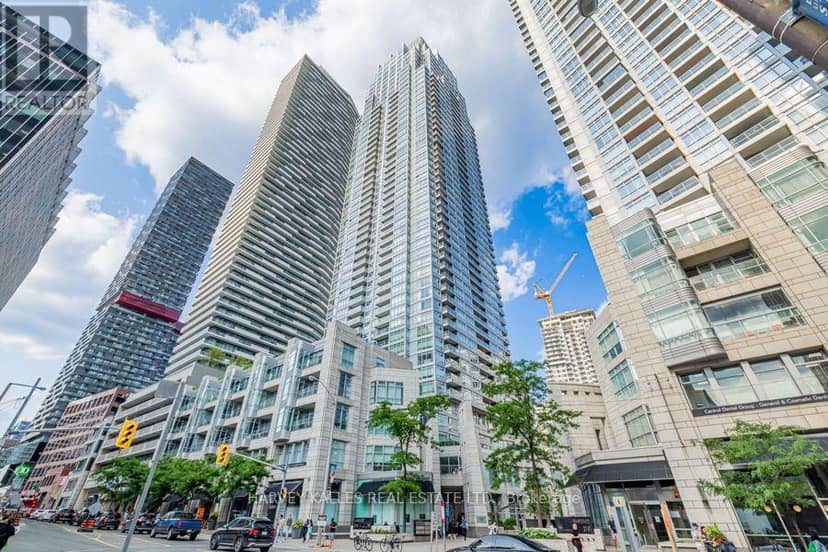 504 - 2191 Yonge Street — photo 4 of 40