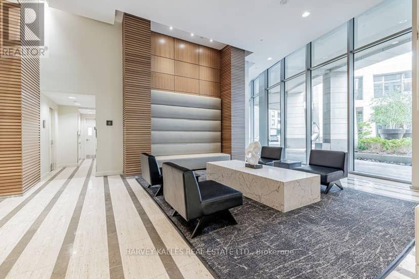 504 - 2191 Yonge Street — photo 7 of 40