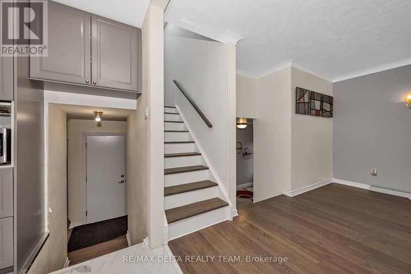 2350 Georgina Drive — photo 24 of 40