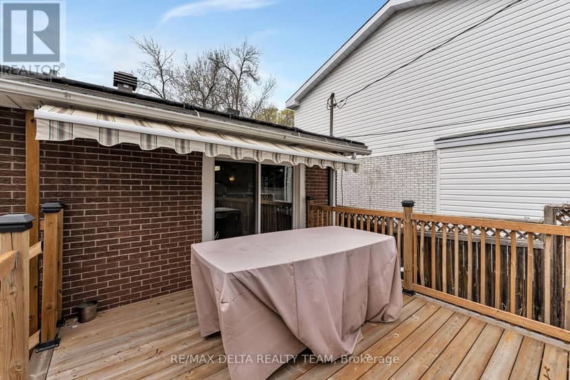 2350 Georgina Drive — photo 34 of 40