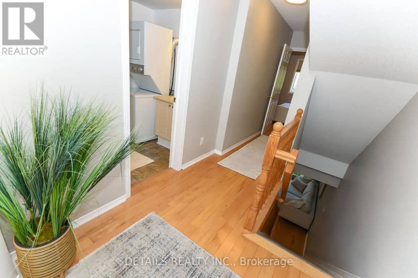 158 Forward Avenue — photo 21 of 39