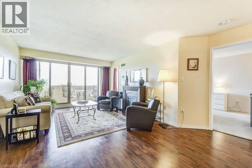 1201 NORTH SHORE Boulevard E Unit# 706 — photo 11 of 40