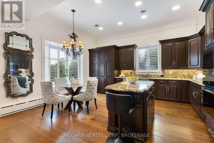 39 Yates Street — photo 13 of 40