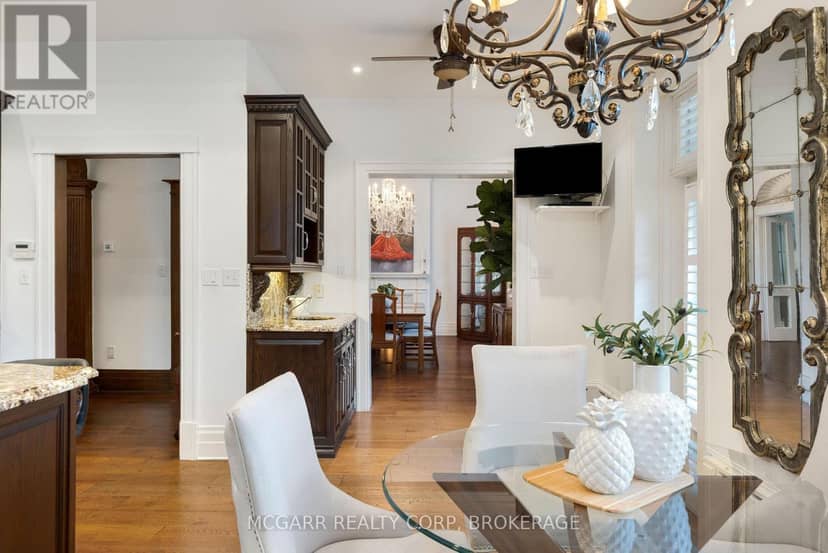 39 Yates Street — photo 15 of 40