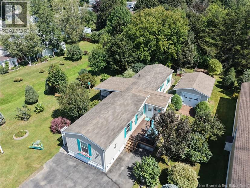 27 Park Avenue, Sussex Corner, photo 2