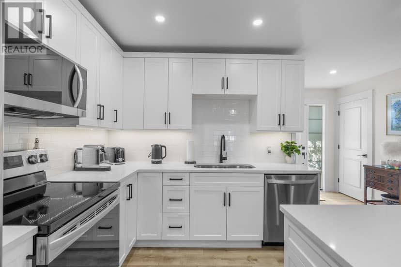 53 Bridget Drive — photo 8 of 40