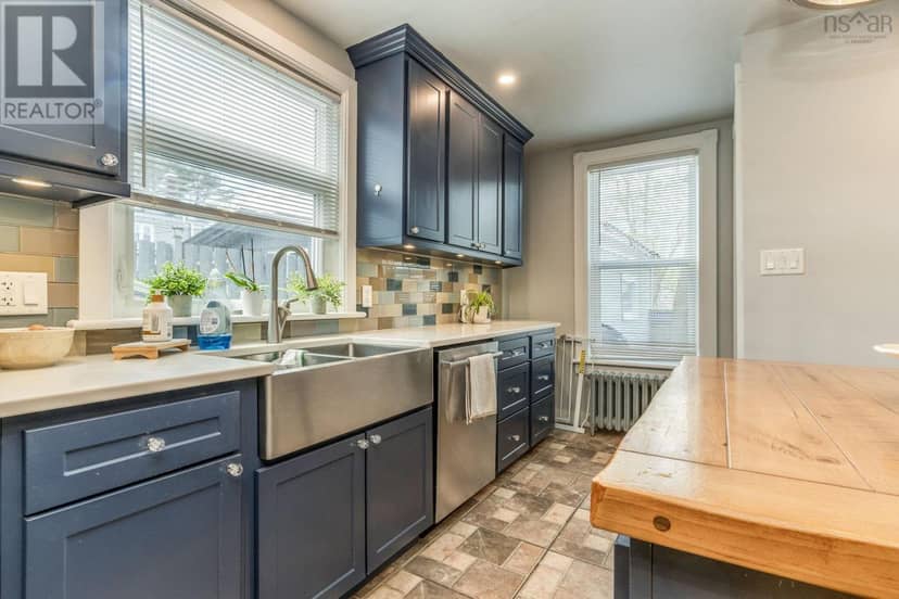 20 Scotia Street — photo 4 of 40