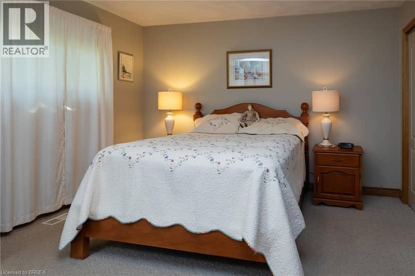 269 Brant County Road 22 — photo 36 of 40