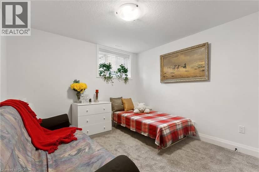 19 MARTIN Street — photo 21 of 23