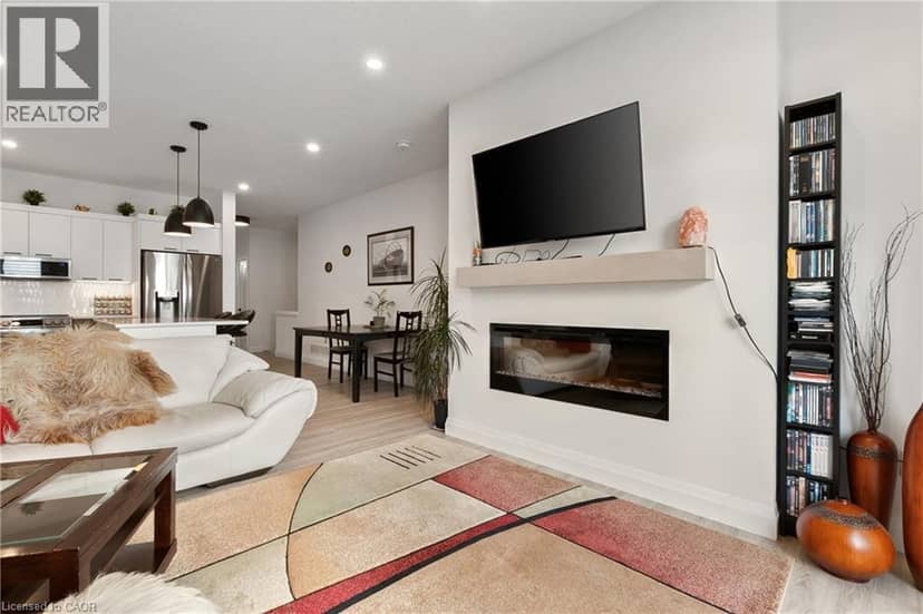 19 MARTIN Street — photo 6 of 23