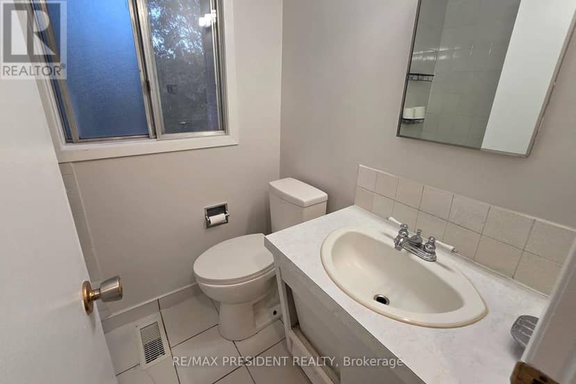 564 Brookhaven Crescent — photo 24 of 40