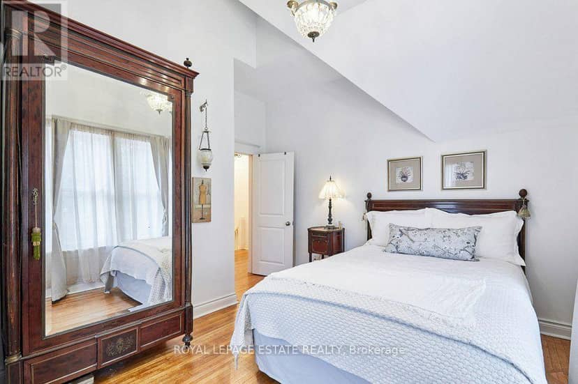 57 Silver Birch Avenue — photo 33 of 40