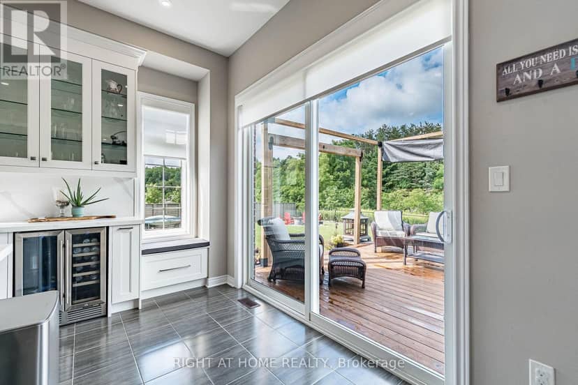 2 Cottonwood Hollow Court — photo 22 of 40