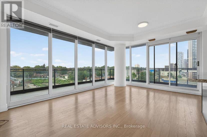 608 - 100 John Street — photo 14 of 32