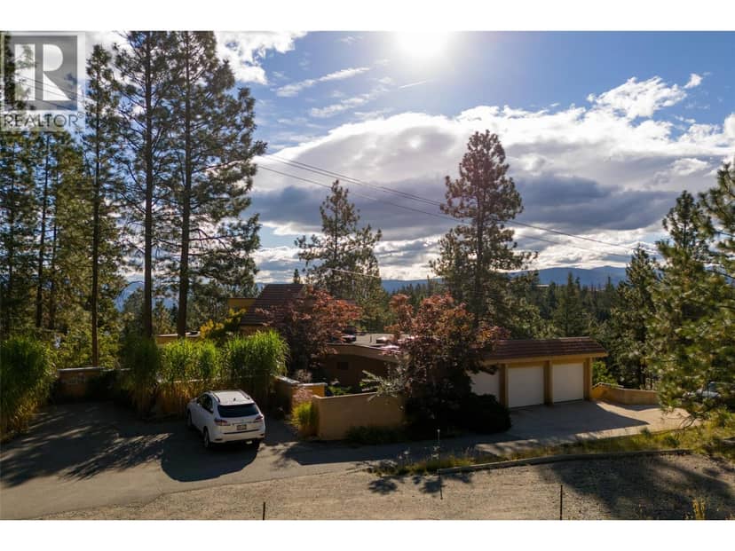 1642 West Kelowna Road, West Kelowna, photo 2