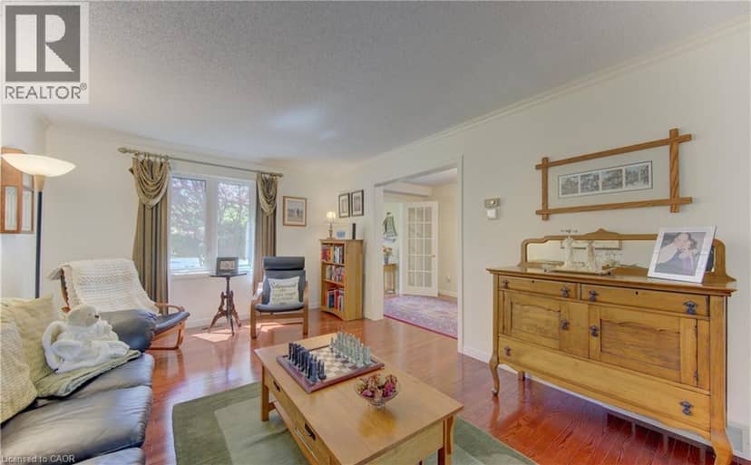 97 MANITOULIN Crescent, Kitchener, photo 8