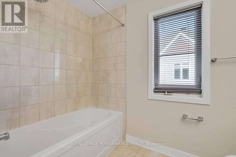 119 Hackamore Crescent — photo 29 of 40