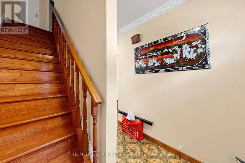 18 - 18 San Vito Way — photo 17 of 40