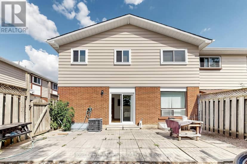 18 - 18 San Vito Way — photo 39 of 40