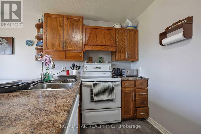 181 Wilson Street — photo 10 of 26