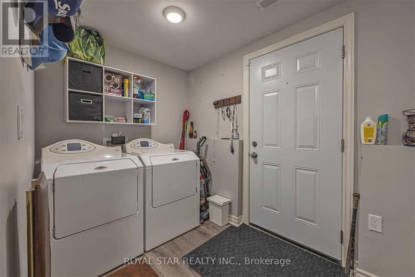 181 Wilson Street — photo 17 of 26