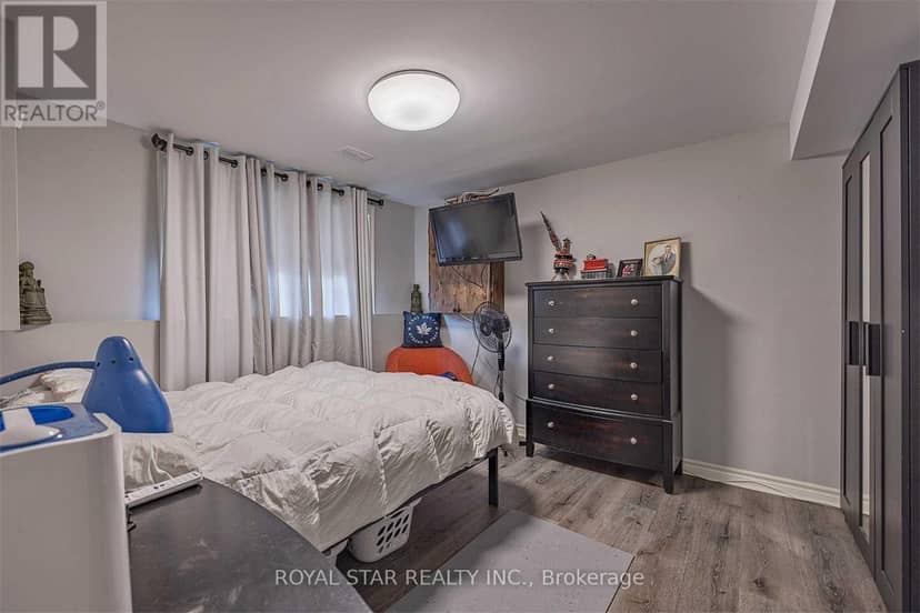 181 Wilson Street — photo 19 of 26