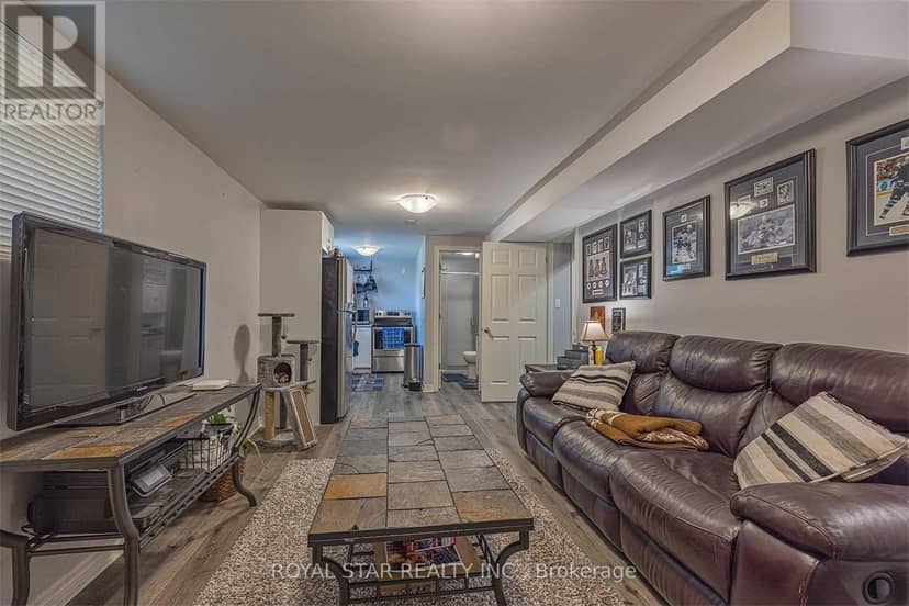 181 Wilson Street — photo 22 of 26