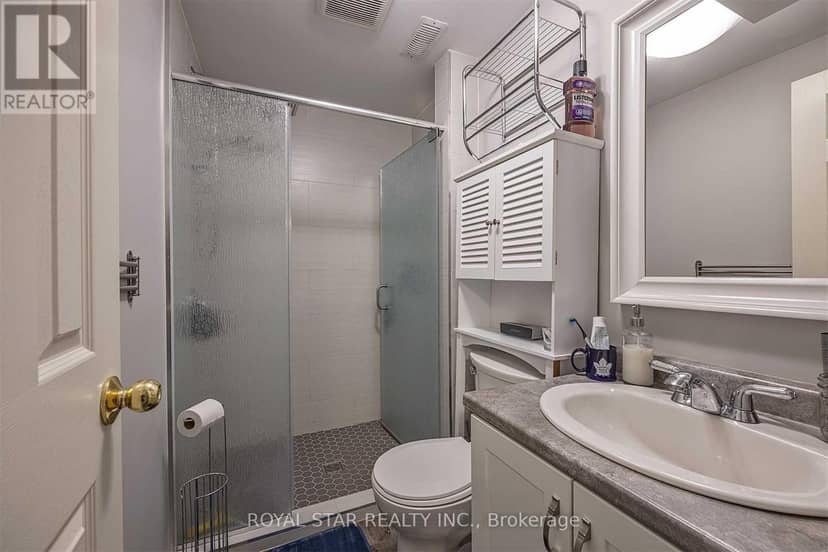 181 Wilson Street — photo 25 of 26