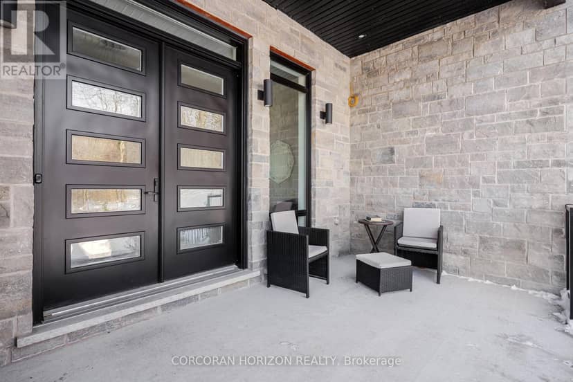 111 Grand Ridge Drive — photo 4 of 40