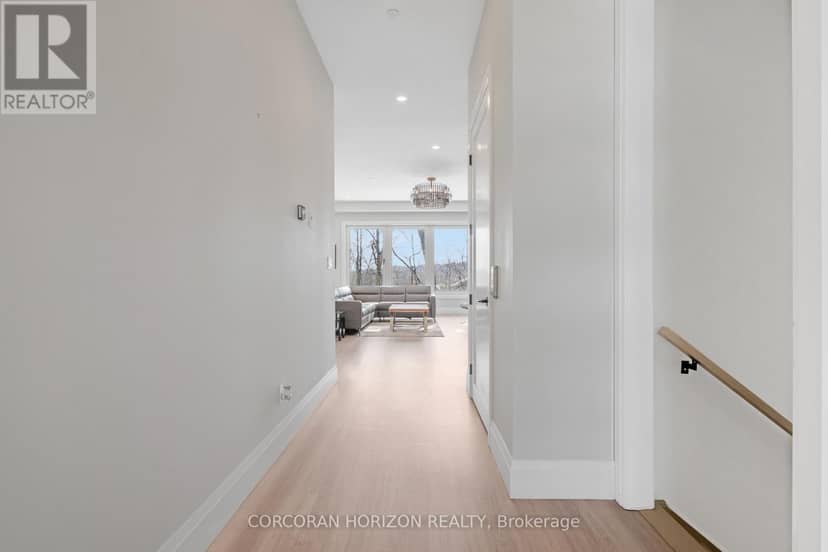 111 Grand Ridge Drive — photo 6 of 40