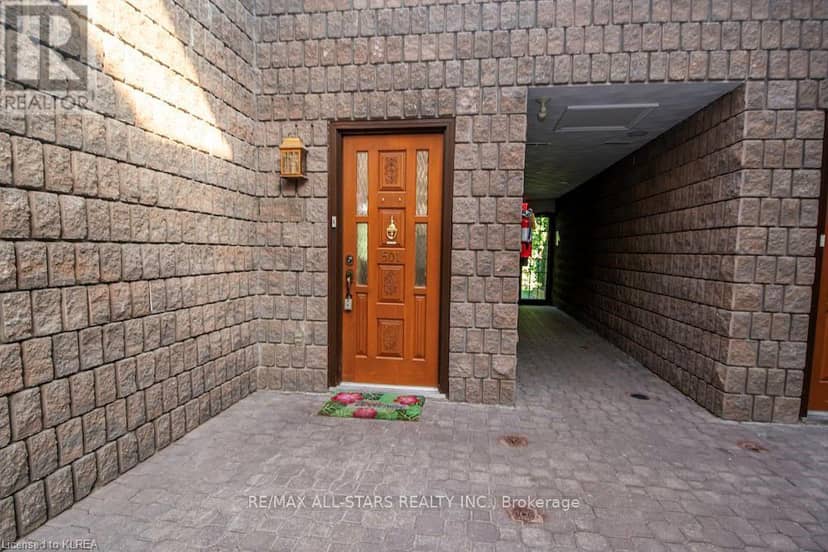 501 - 200 East Street S, Kawartha Lakes, photo 5