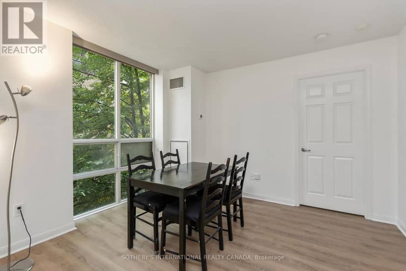 408 - 311 Richmond Street — photo 10 of 31