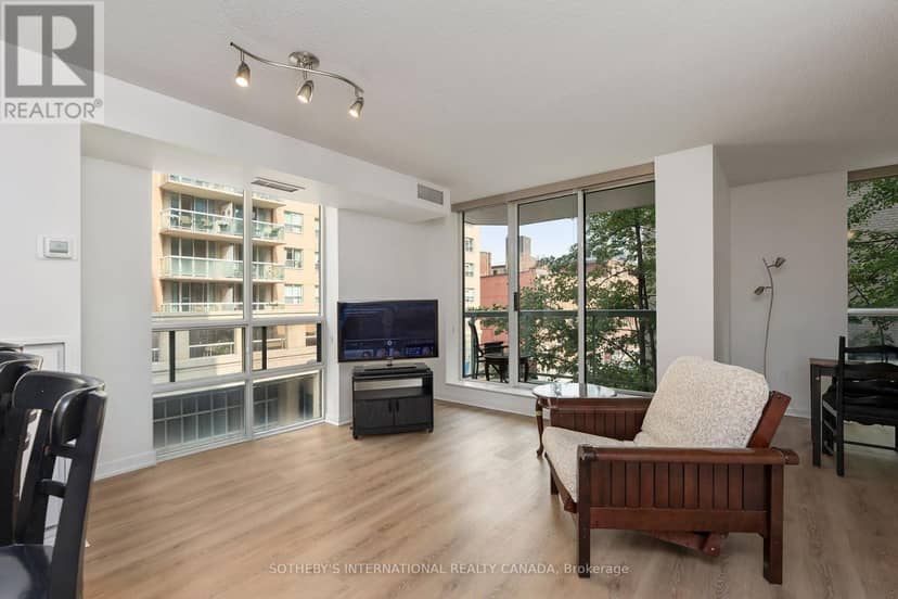 408 - 311 Richmond Street — photo 8 of 31
