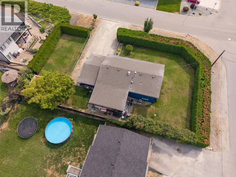 680 Myron Road, Kelowna, photo 3