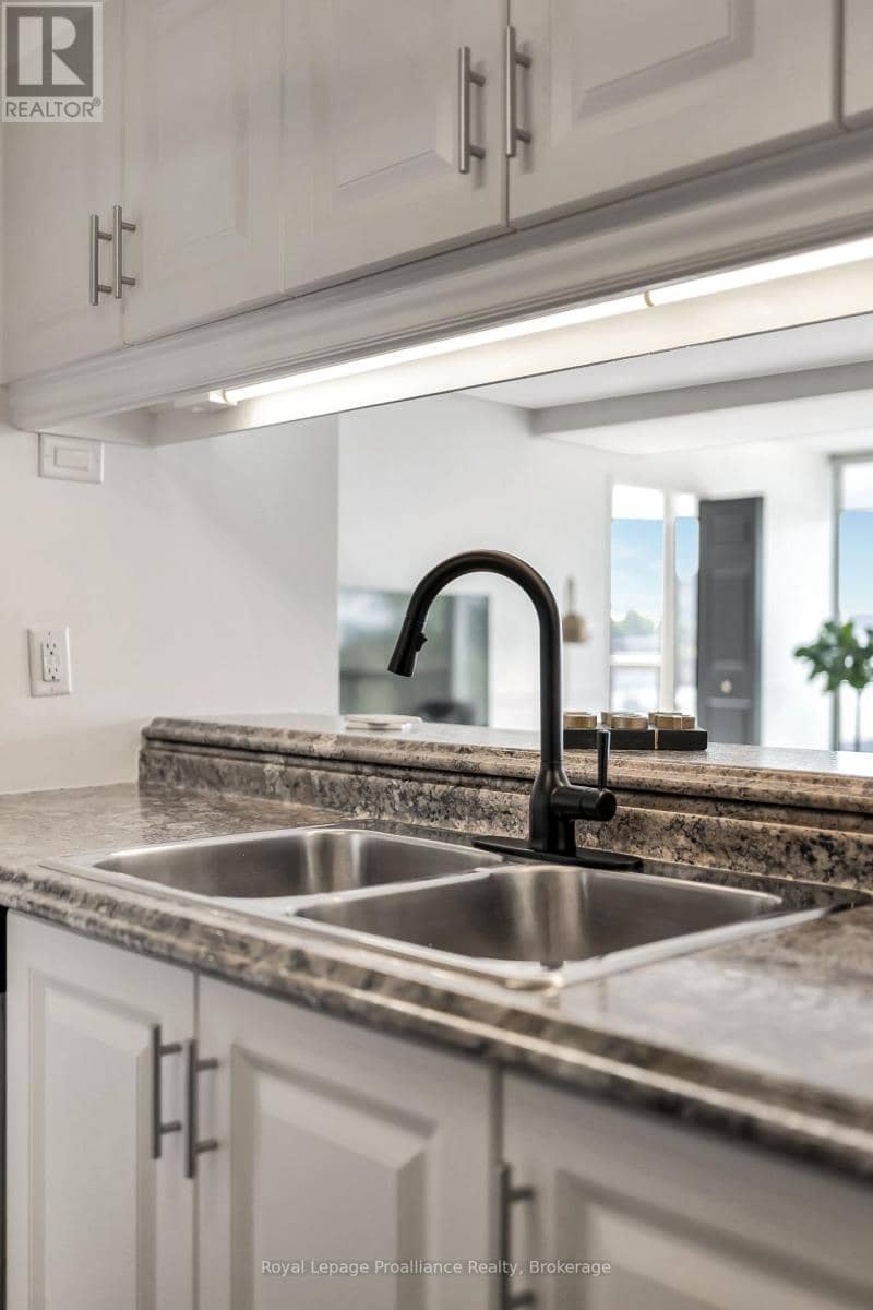 506 - 344 Front Street — photo 12 of 40