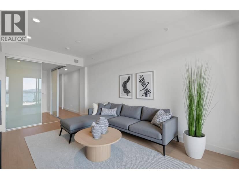 655 422 E 3rd Street, North Vancouver, photo 5