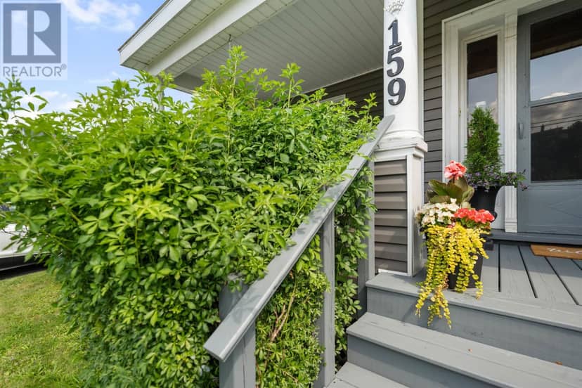 159 Almont Avenue — photo 6 of 40