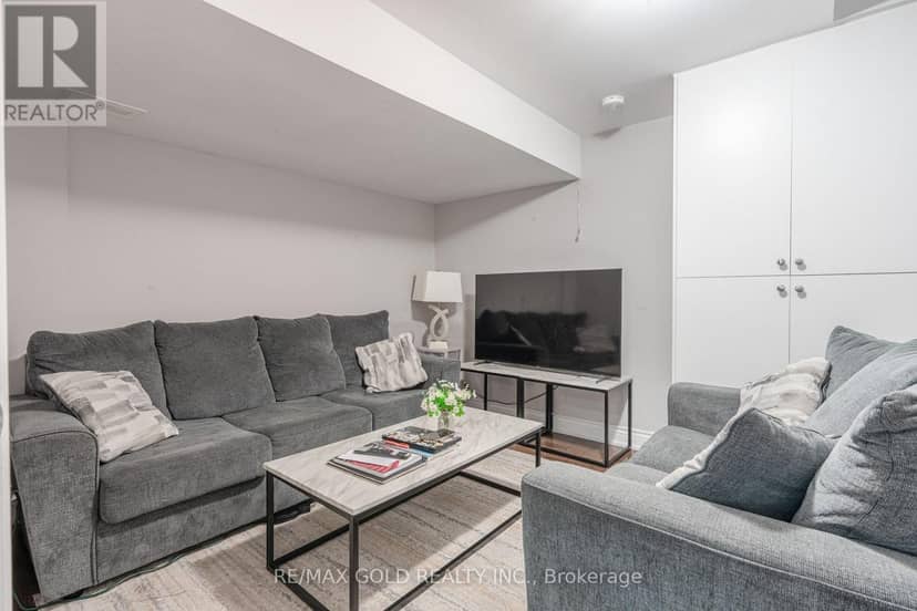 141 Whitwell Drive — photo 34 of 40