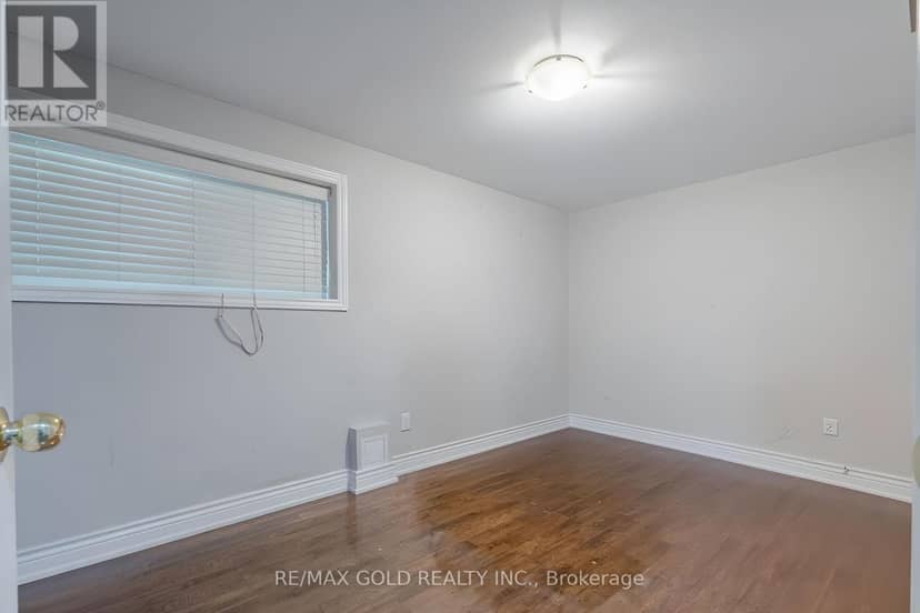 141 Whitwell Drive — photo 35 of 40