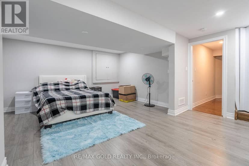 141 Whitwell Drive — photo 37 of 40