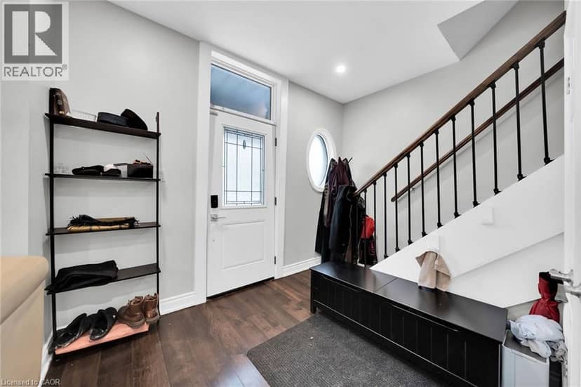 199 BAY Street N, Hamilton, photo 4