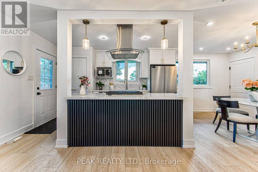 7385 North Dorset Place — photo 12 of 40