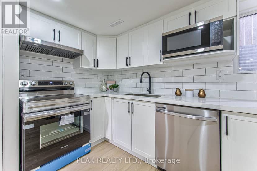 7385 North Dorset Place — photo 32 of 40