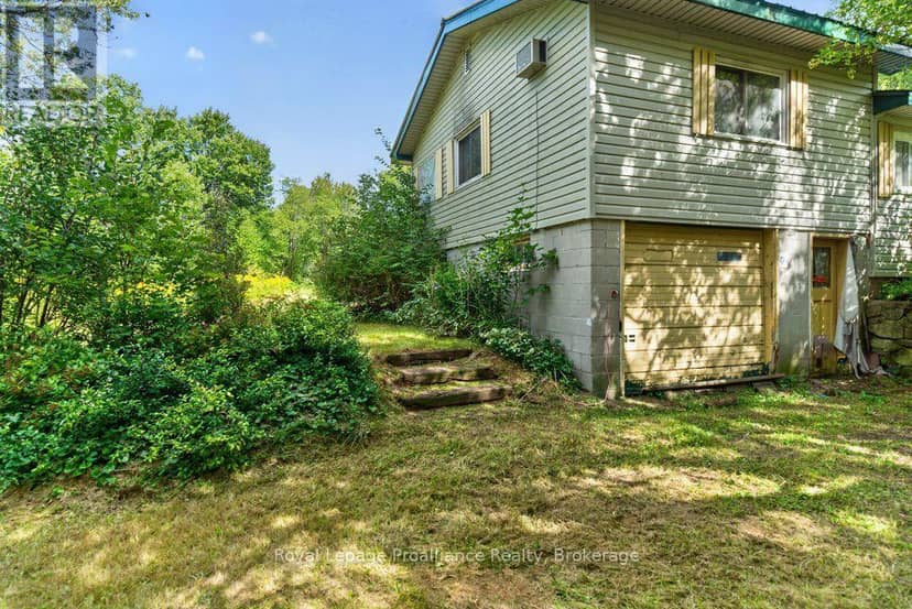 2452 Henderson Road, Frontenac, photo 7