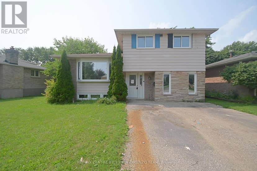 83 Confederation Drive — photo 1 of 7