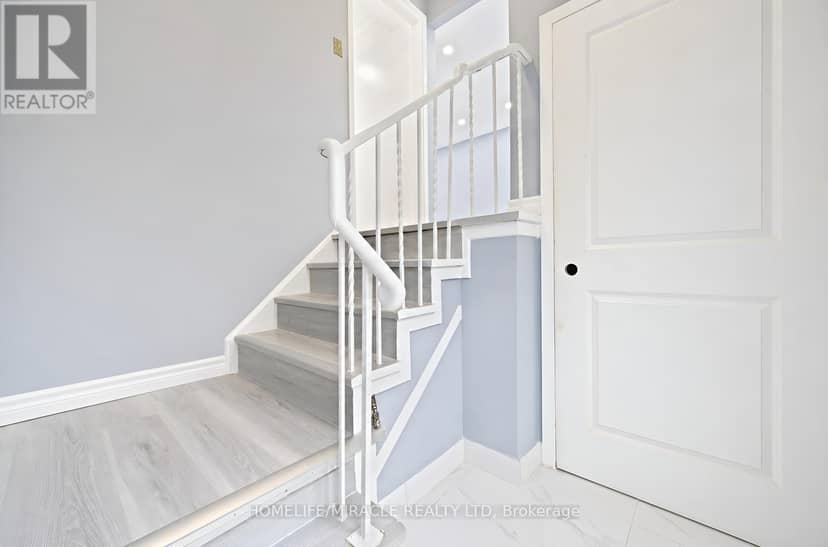 177 Westmore Drive S — photo 4 of 40