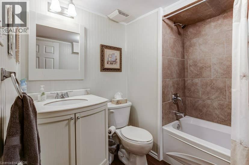 2527 ANDOVER Road — photo 36 of 40